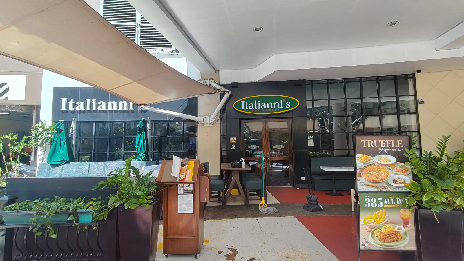 ITALIANNI'S in Robinsons Place Manila